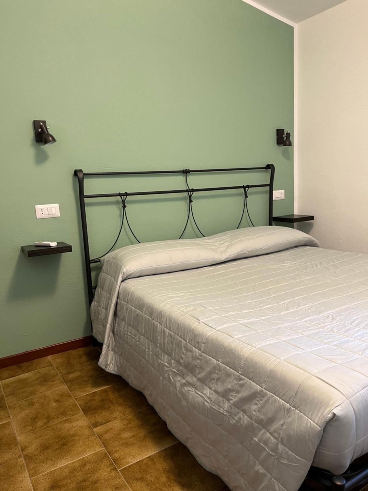 Bed and Breakfast Bidd'E Majori à San Priamo Extérieur photo